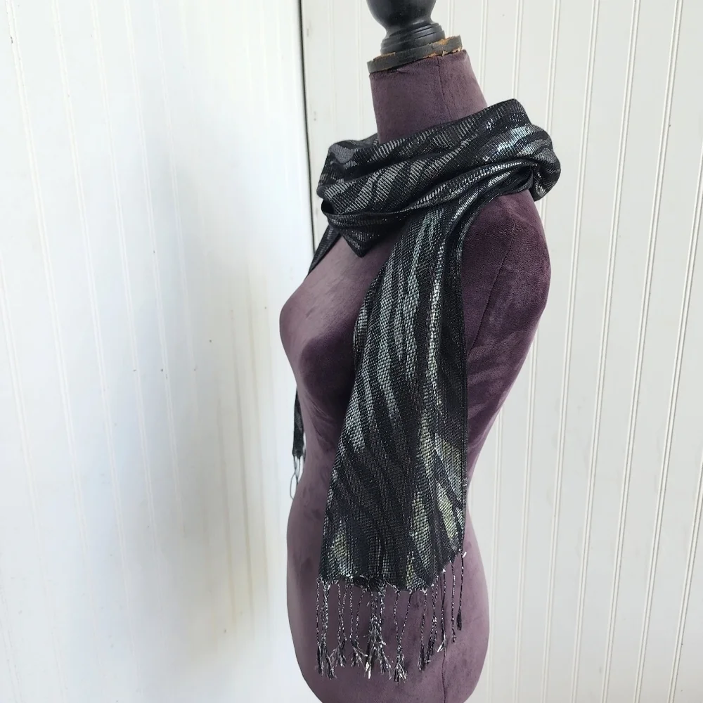 Women's Black & Silver Metallic Animal Print Scarf Shawl Fringe 78